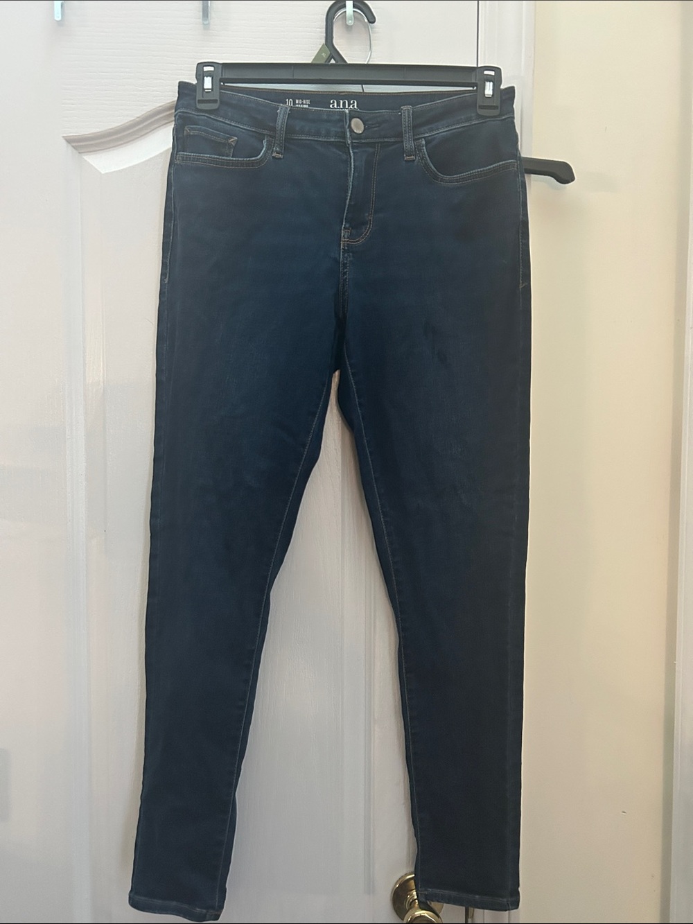 a.n.a Women's Navy Skinny Jeans